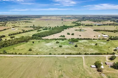 8515 Sandy Hill Road, Brenham, TX 77833 - Photo 16