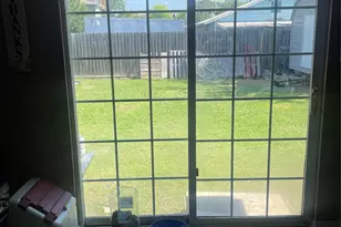 134 Bayshore Dr, La Porte, TX 77571 - Photo 24