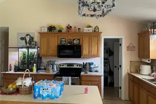134 Bayshore Dr, La Porte, TX 77571 - Photo 8
