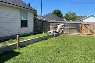 134 Bayshore Dr, La Porte, TX 77571 - Photo 28