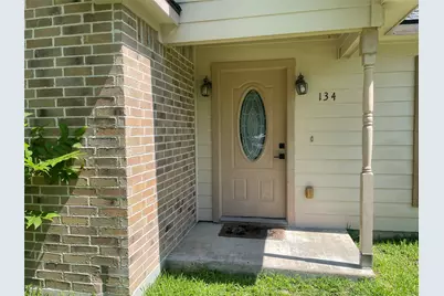 134 Bay Shore Drive, La Porte, TX 77571 - Photo 2
