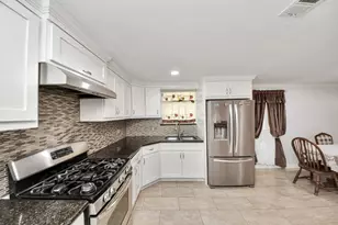 9422 Pipestone St, Houston, TX 77074 - Photo 8