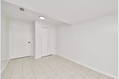 9422 Pipestone Street, Houston, TX 77074 - Photo 32