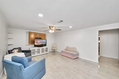 9422 Pipestone Street, Houston, TX 77074 - Photo 12