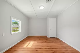 8186 Record St, Houston, TX 77028 - Photo 24