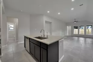 307 Highland Bayou Dr, Conroe, TX 77304 - Photo 6