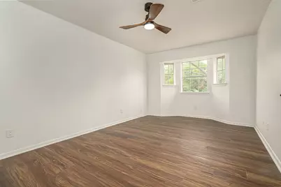 2287 Woodland Springs Street, Houston, TX 77077 - Photo 20
