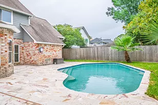 2287 Woodland Springs St, Houston, TX 77077 - Photo 6