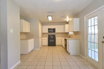 219 Fort Sumter Court, Richmond, TX 77469 - Photo 10