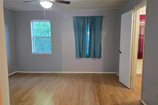 7913 Grove Ridge Dr, Houston, TX 77061 - Photo 14