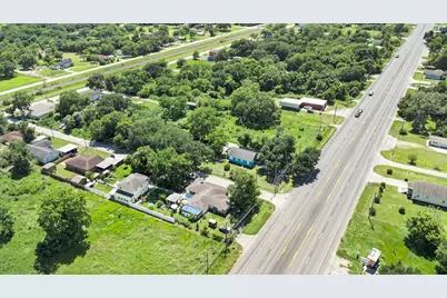 6503 Sharon Lane, Hitchcock, TX 77563 - Photo 38