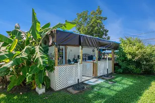 6503 Sharon Ln, Hitchcock, TX 77563 - Photo 16