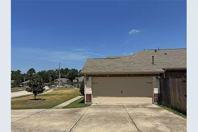 96 Jessica Drive, Dayton, TX 77535 - Photo 2