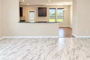 96 Jessica Dr, Dayton, TX 77535 - Photo 4