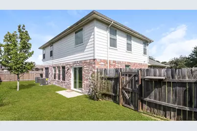 7811 Brookfield Street, Baytown, TX 77523 - Photo 14