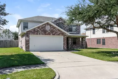 7811 Brookfield Street, Baytown, TX 77523 - Photo 2
