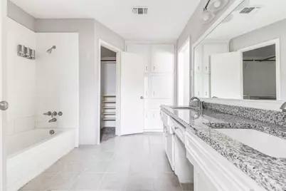 13115 Sherwood Oaks Drive, Houston, TX 77015 - Photo 20