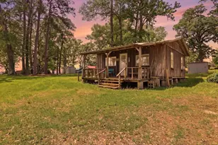 3129 County Rd 4750, Broaddus, TX 75929 - Photo 2