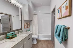 9330 Main St, Houston, TX 77025 - Photo 8