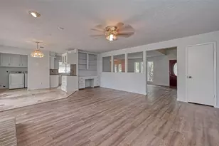 2831 Pecan Ridge Dr, Sugar Land, TX 77479 - Photo 8