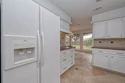 2831 Pecan Ridge Drive, Sugar Land, TX 77479 - Photo 18