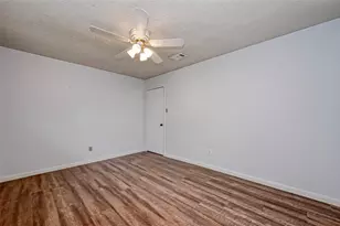 2831 Pecan Ridge Dr, Sugar Land, TX 77479 - Photo 38