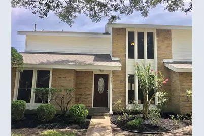 2831 Pecan Ridge Drive, Sugar Land, TX 77479 - Photo 2