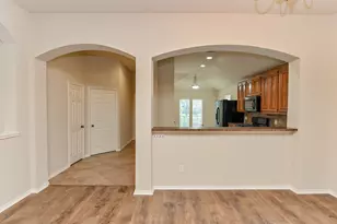 2106 Castle Gardens Ln, Katy, TX 77449 - Photo 16
