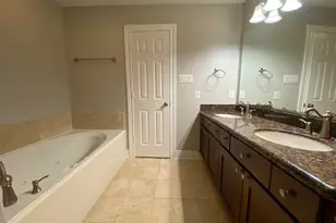 3415 Clearview Cir, Houston, TX 77025 - Photo 14