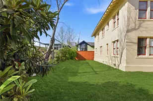 1516 Bonnie Brae St, Houston, TX 77006 - Photo 2