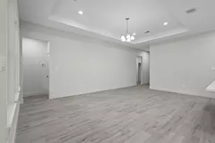 1815 N 19th St, Nederland, TX 77627 - Photo 14