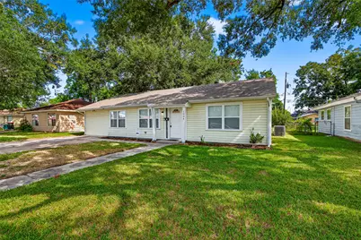 1004 S Shepherd Drive, Baytown, TX 77520 - Photo 4