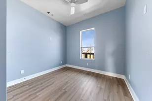 4026 5th St, Galveston, TX 77554 - Photo 20