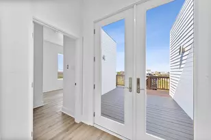 4026 5th St, Galveston, TX 77554 - Photo 14