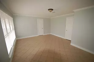 3338 Walhalla Dr, Houston, TX 77066 - Photo 14