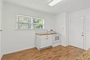 605 Pearl St, Baytown, TX 77520 - Photo 4