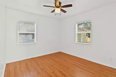 605 Pearl Street, Baytown, TX 77520 - Photo 6