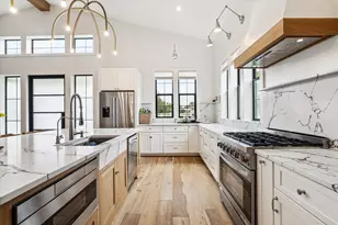 17810 County Rd 125, Pearland, TX 77581 - Photo 14