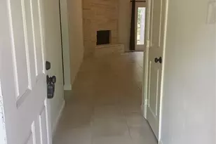 60 Oldstream Ct, The Woodlands, TX 77381 - Photo 2