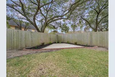 14810 Silver Knight Court, Houston, TX 77062 - Photo 40