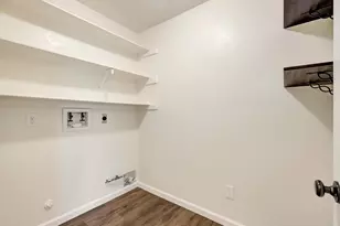 14810 Silver Knight Ct, Houston, TX 77062 - Photo 36