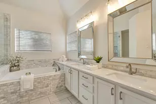 14810 Silver Knight Ct, Houston, TX 77062 - Photo 18