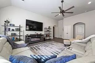 1830 Alyssa Way, Alvin, TX 77511 - Photo 8