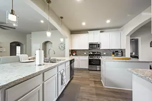 1830 Alyssa Way, Alvin, TX 77511 - Photo 14