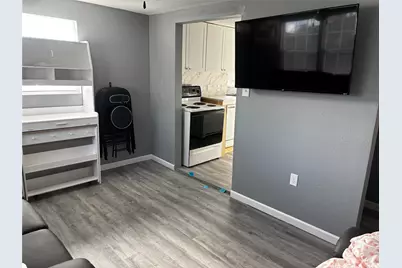 100B Ross Street, Huntsville, TX 77320 - Photo 12