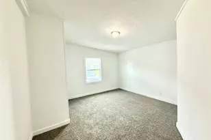 237 Linda Ln, Oyster Creek, TX 77541 - Photo 12