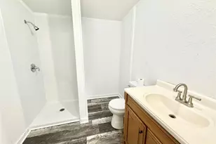 237 Linda Ln, Oyster Creek, TX 77541 - Photo 14
