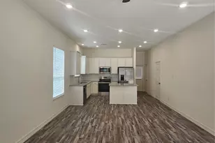 11443 Underwood St, Willis, TX 77318 - Photo 4