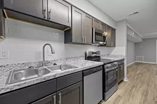 356 Cypresswood Ct, Virginia Beach, VA 23454 - Photo 12