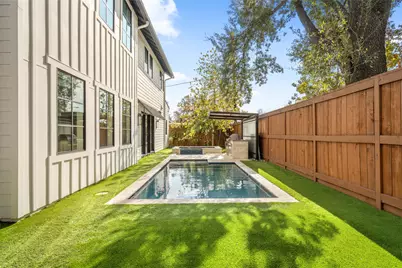 1136 Woodland Street, Houston, TX 77009 - Photo 6